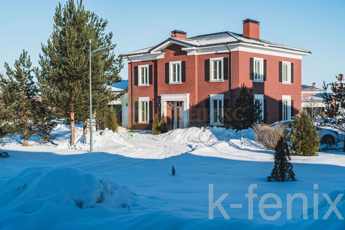 дом 268 метров, участок 12 сот